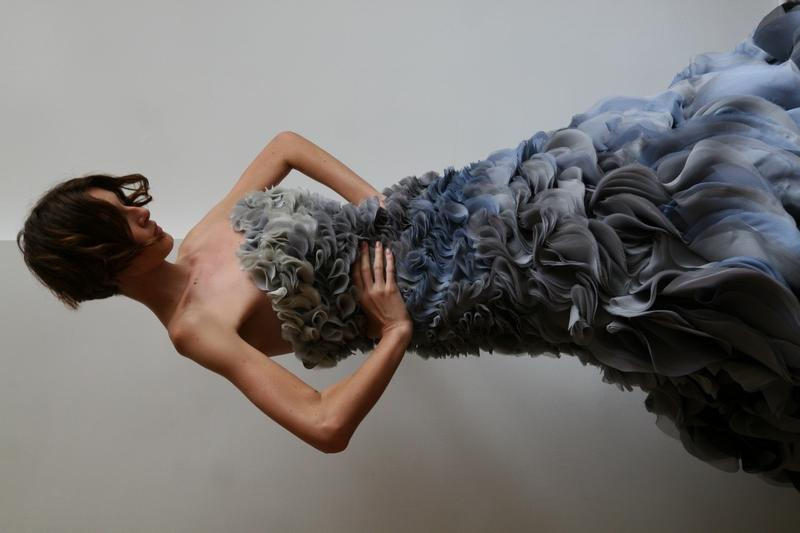 Illustration for article titled From Frenzied To Fierce: Behind The Scenes With Christian Siriano